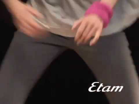 Amazing Etam Groovy Dancing Girl