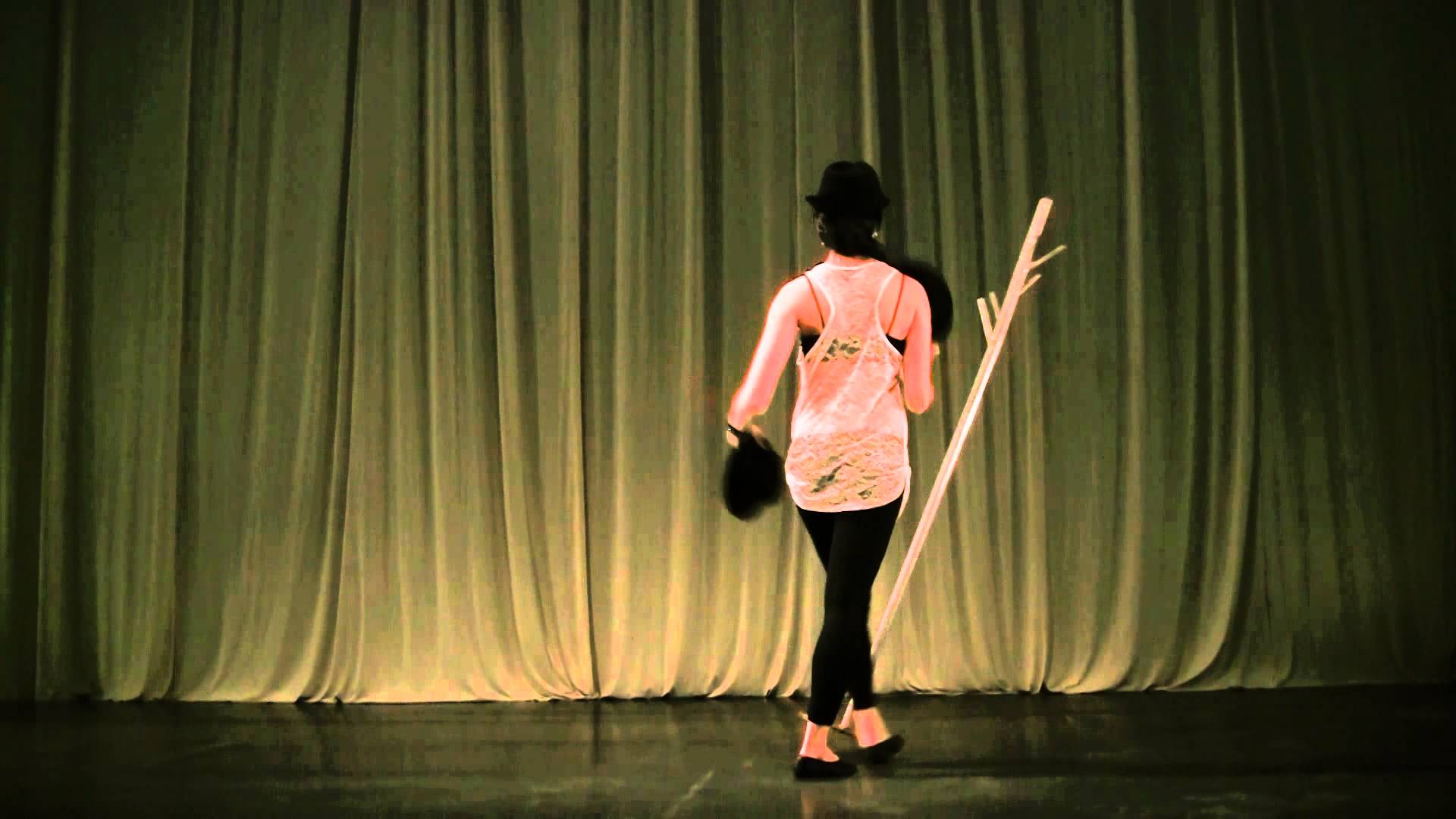 Amazing Hat Dancer And Juggler