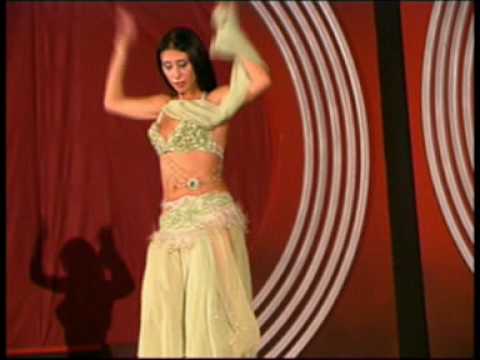 Awesome Bellydancer Aisha